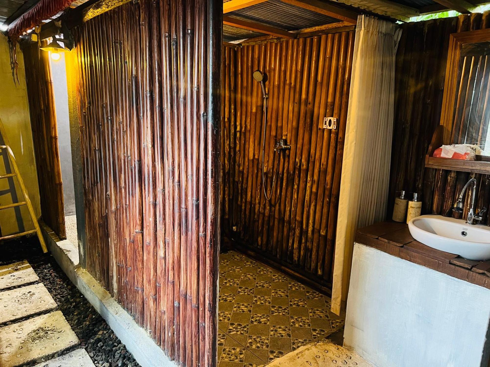 Bukit Catu Bungalows 金塔马尼 外观 照片